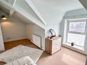 Photo 21- click for photo gallery